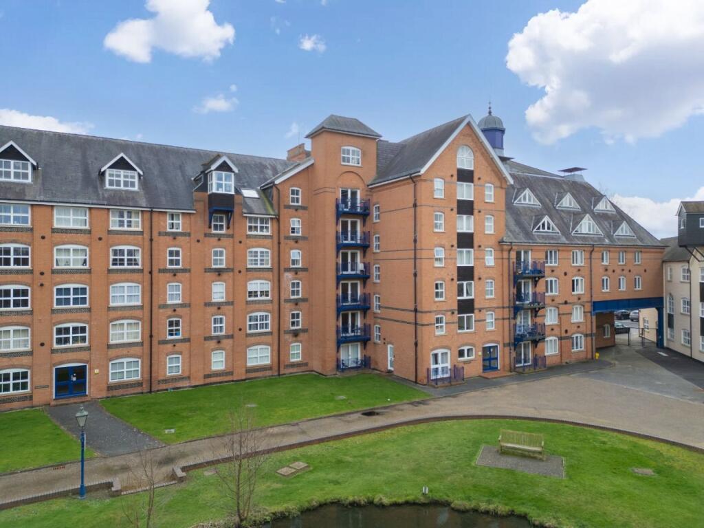 Main image of property: Waterside Place, Sawbridgeworth, CM21 9RF