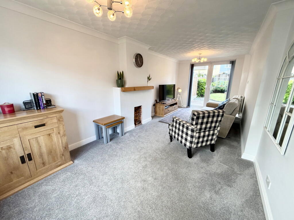 House in Dudley, West Midlands - More