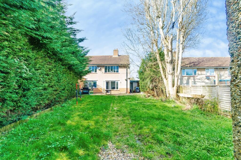Main image of property: The Mount, COULSDON, Surrey, CR5