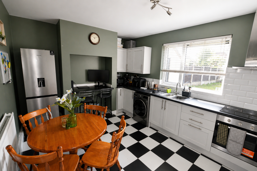 Wakefield Street, Golborne, Warrington, WA3 3PG photo 4