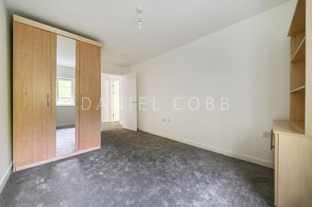 Apartment in London, Kennington Cross, Kennington - More