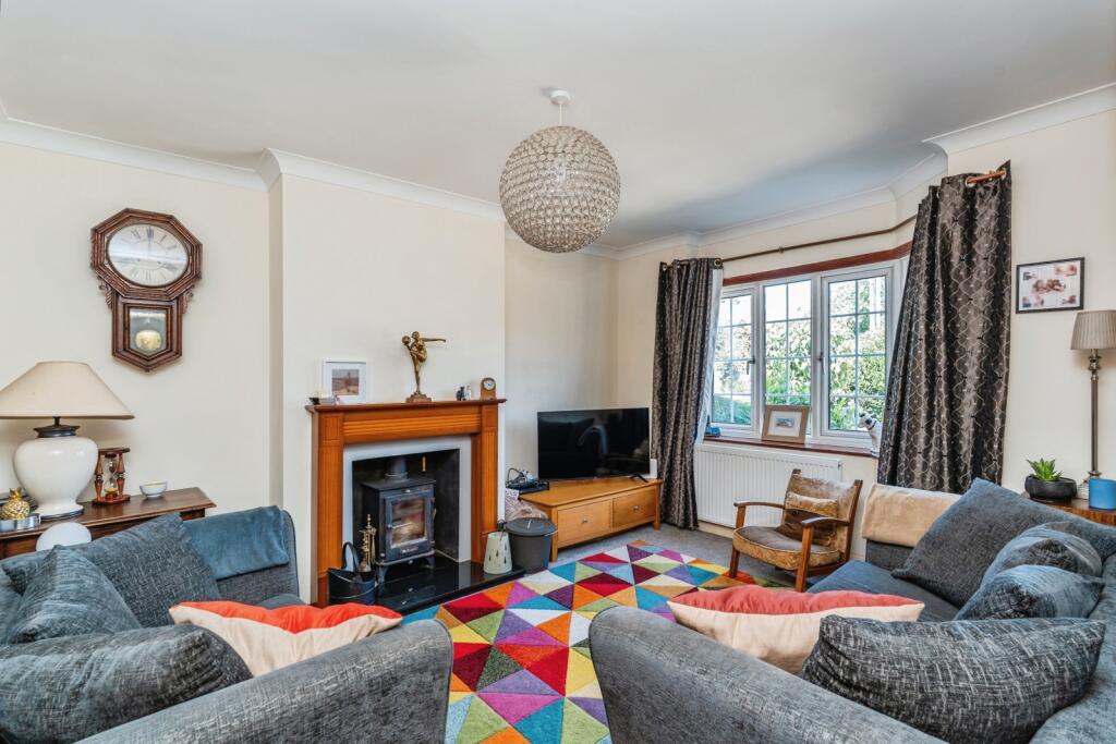 House in Southampton - View 3