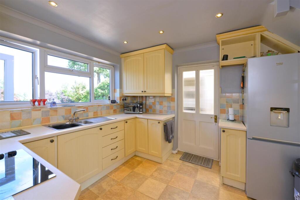House in Bayston Hill, Pulley - View 5