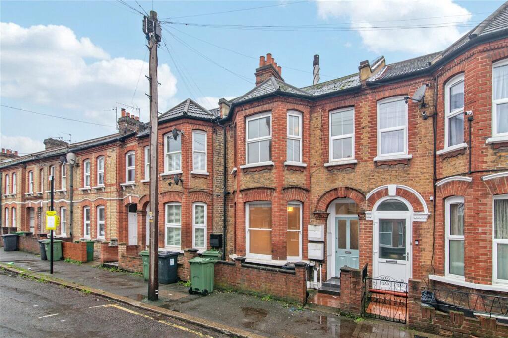 Main image of property: Glenelg Road, London, SW2