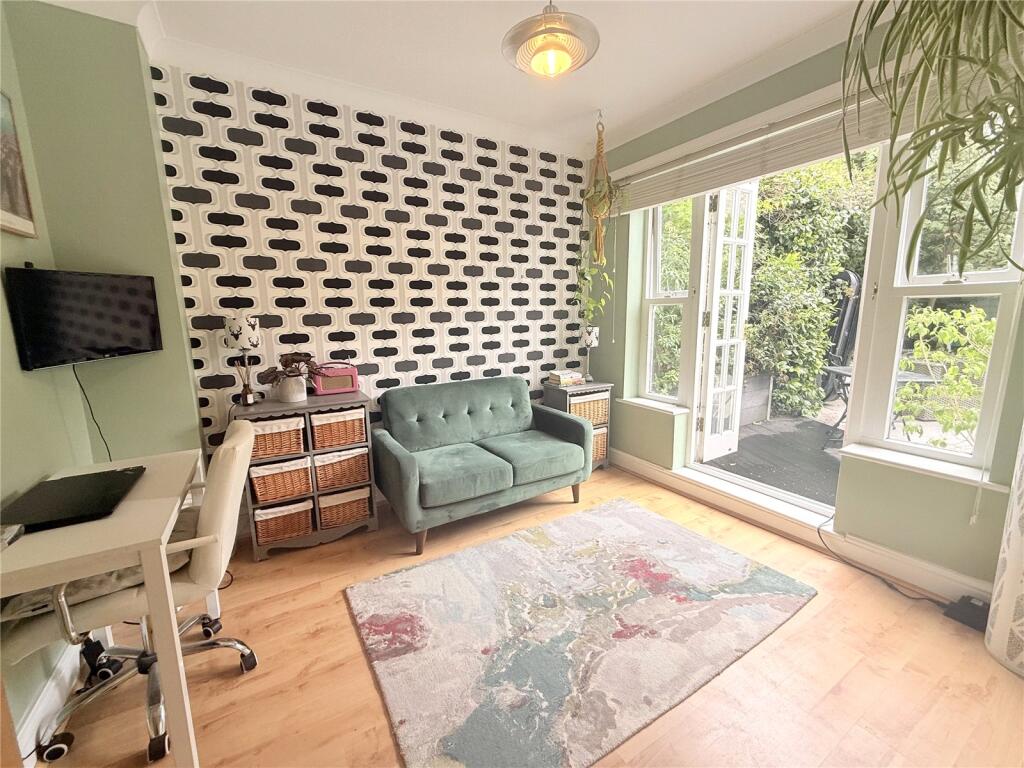 House in London - View 4