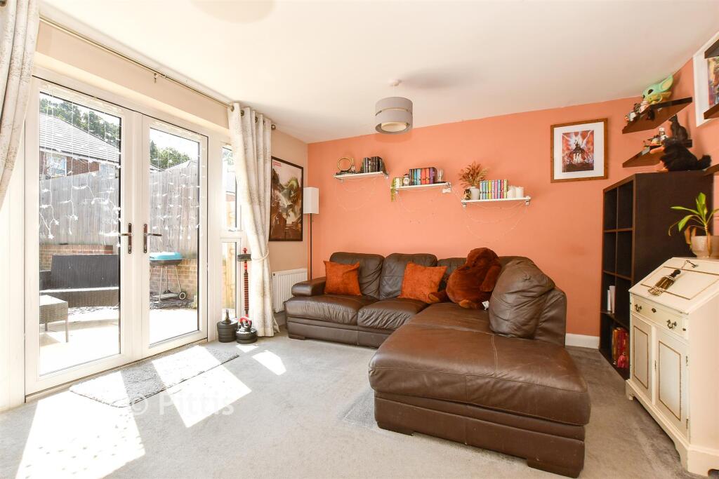 House in Newport, Pan Meadows - View 4