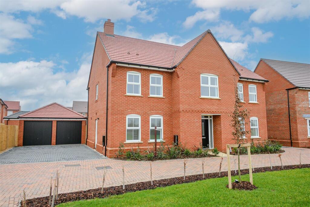 Main image of property: Cadewell Lane, Benson