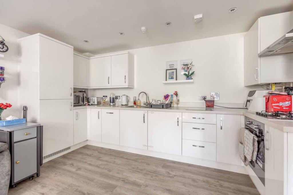 Grange Road, Chalfont St Peter, SL9 – pohled 6