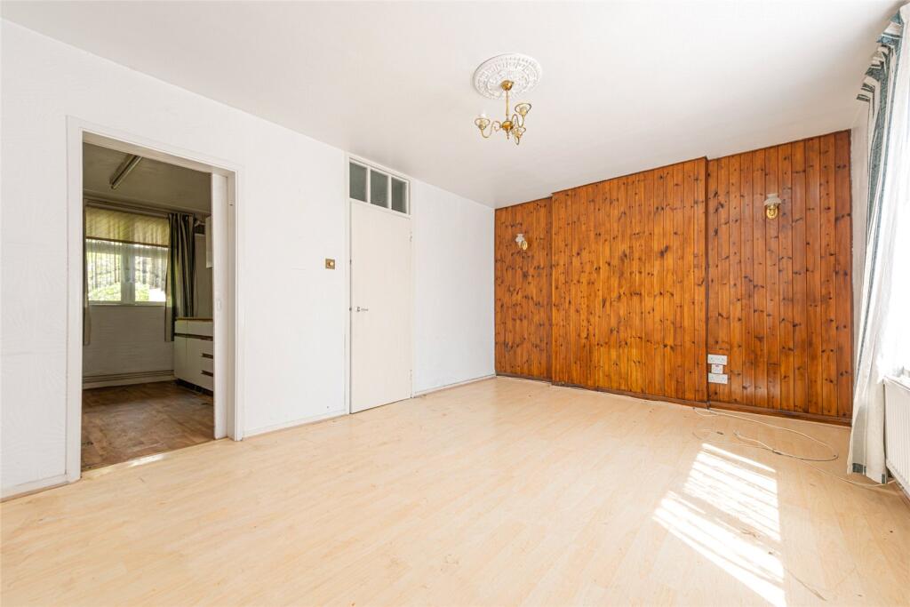 Apartment in London - View 5