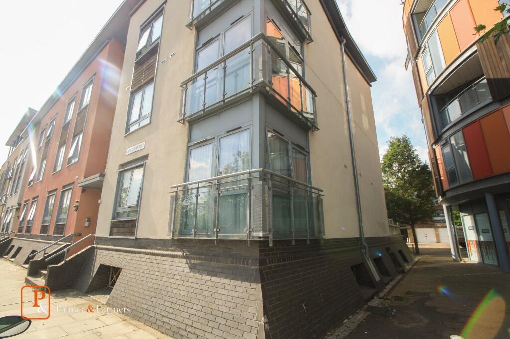 Main image of property: Lightship Way, Colchester, Essex, CO2