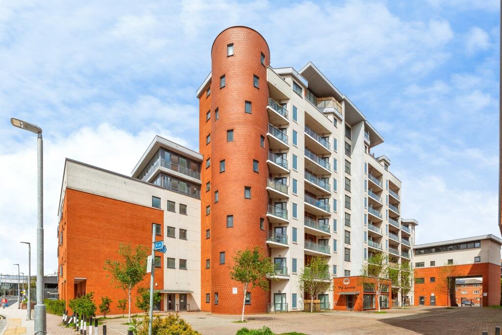Main image of property: Grays Place, Slough