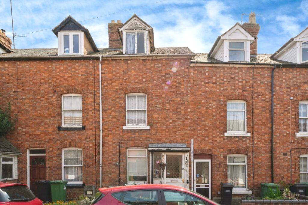 3-bed terraced on Boat Lane, Evesham, Worcestershire, WR11, £150,000