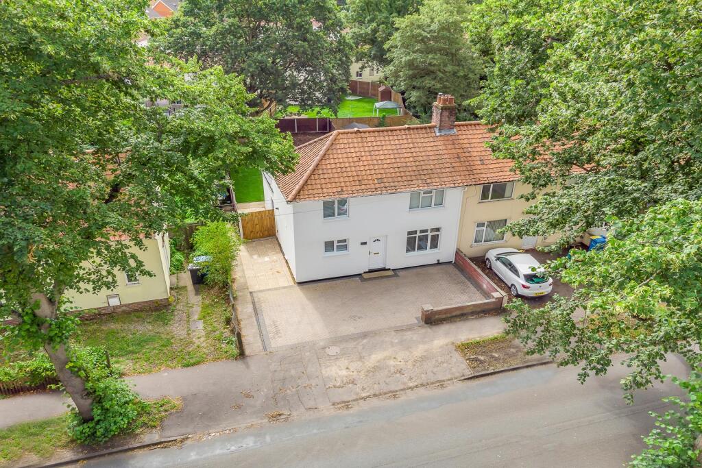 5-bed terraced on Gipsy Lane, Norwich, £400,000