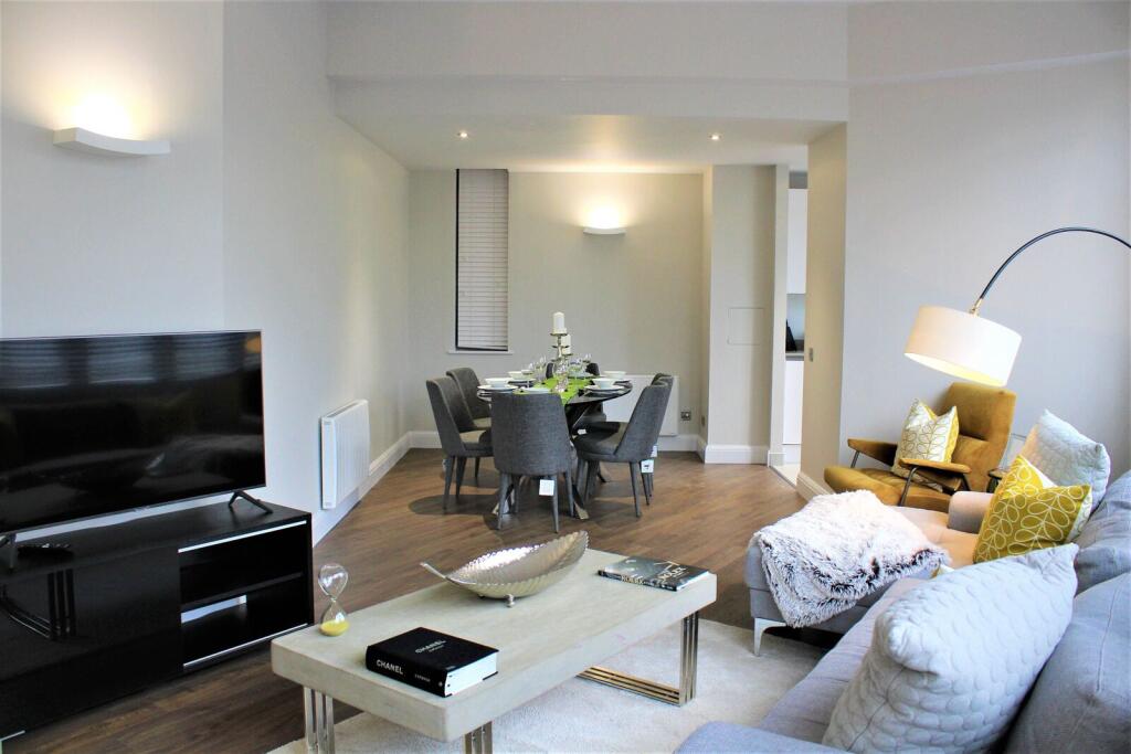 Apartment in London - View 5