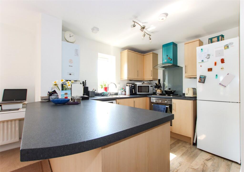Eastern Road, Lymington, Hampshire, SO41 photo 3