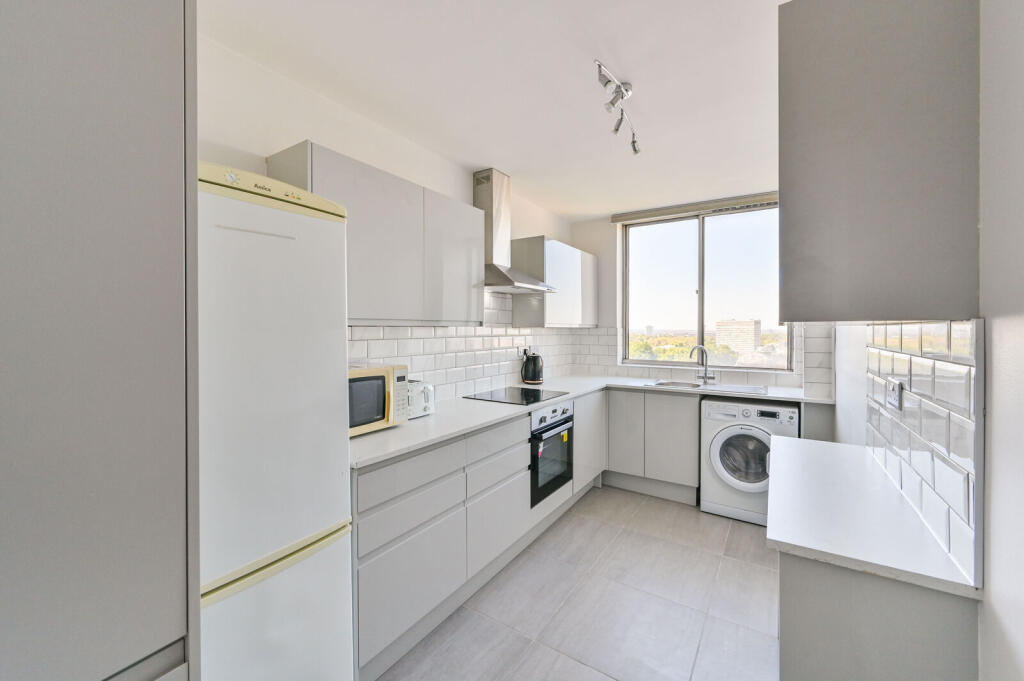 Main image of property: Quadrangle Tower, Hyde Park Estate, London, W2