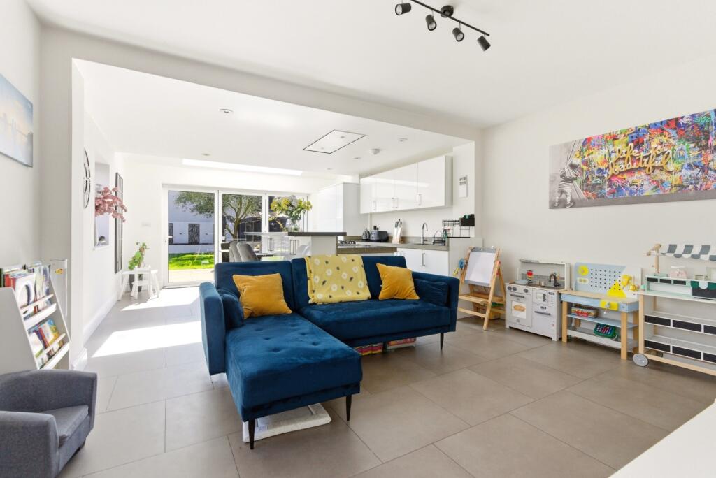 Additional image 8 of Castle Road, St. Albans, Hertfordshire, AL1