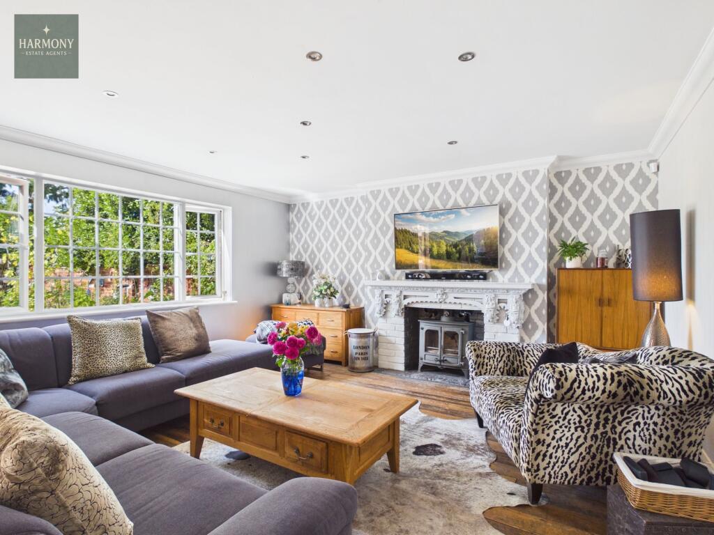 House in Runnymede, Thorpe - More