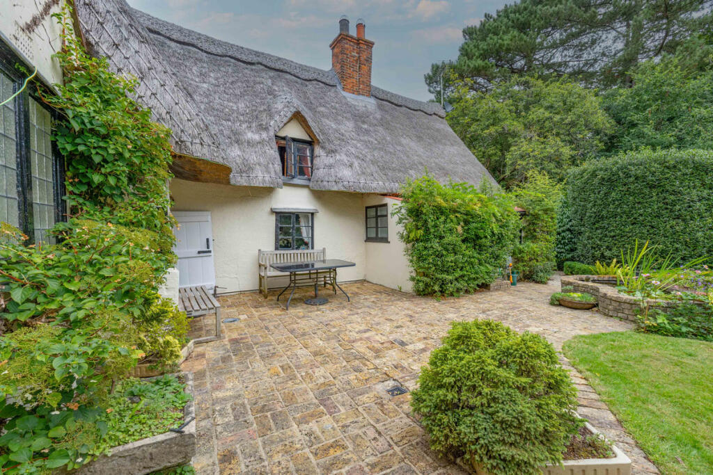 3-bed detached on Mill Lane, Little Baddow, CM3 4, £760,000