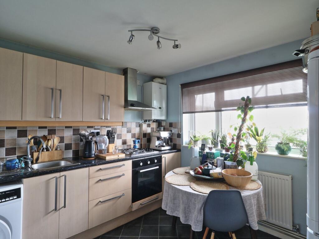 Duck Lane, St Neots, PE19 photo 2