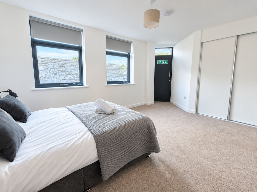Apartment in Swindon, Lakeside, South Swindon - More