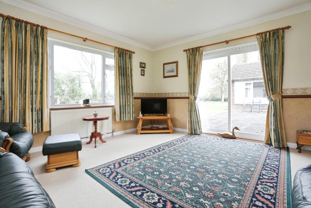 House in Ipswich - View 4