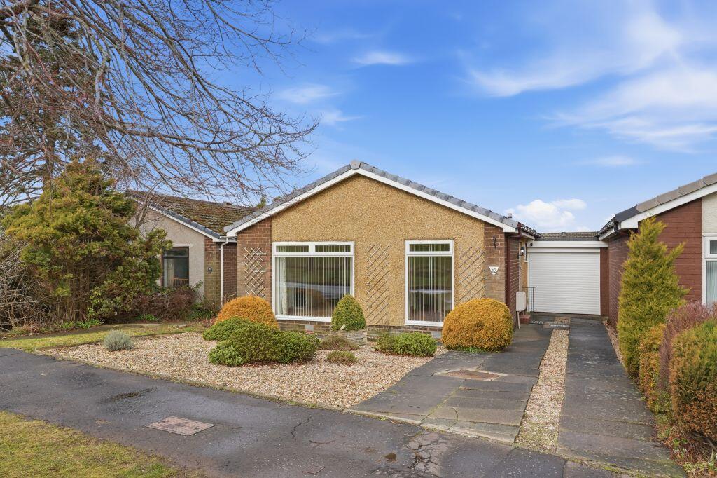 Main image of property: 12 Cockburn Crescent, Balerno, EH14 7EN