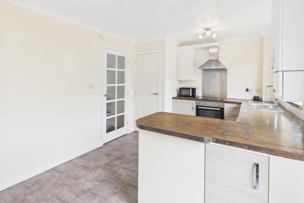 Daniels Gate, Spalding, Lincolnshire, PE11 - More