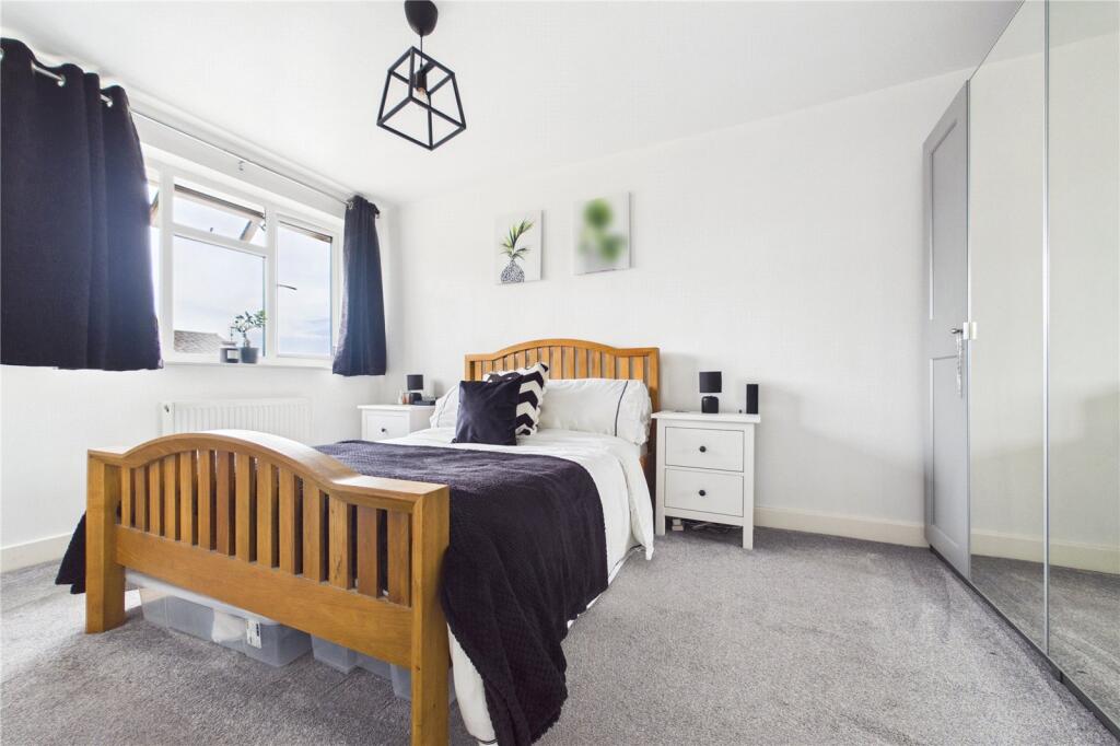 House in Reading, Fords Farm, Holybrook - View 5