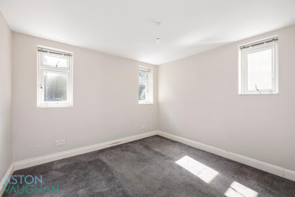 Apartment in Brighton - View 5