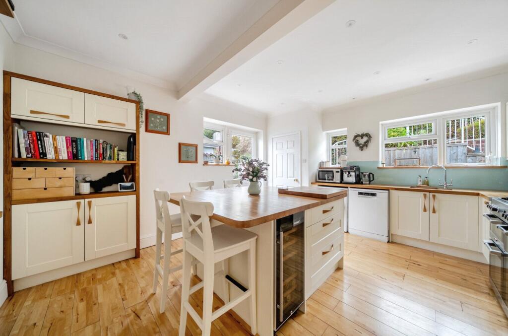 House in Exeter - View 2