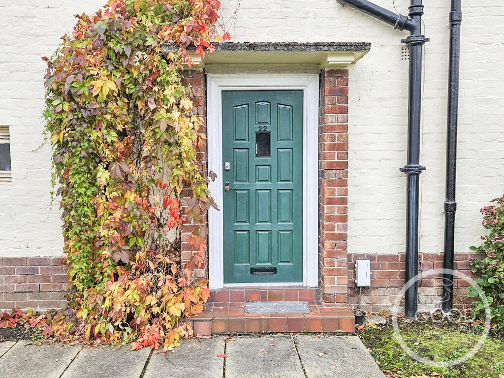 Hampson Crescent, Handforth, Cheshire East SK9 3HE photo 2