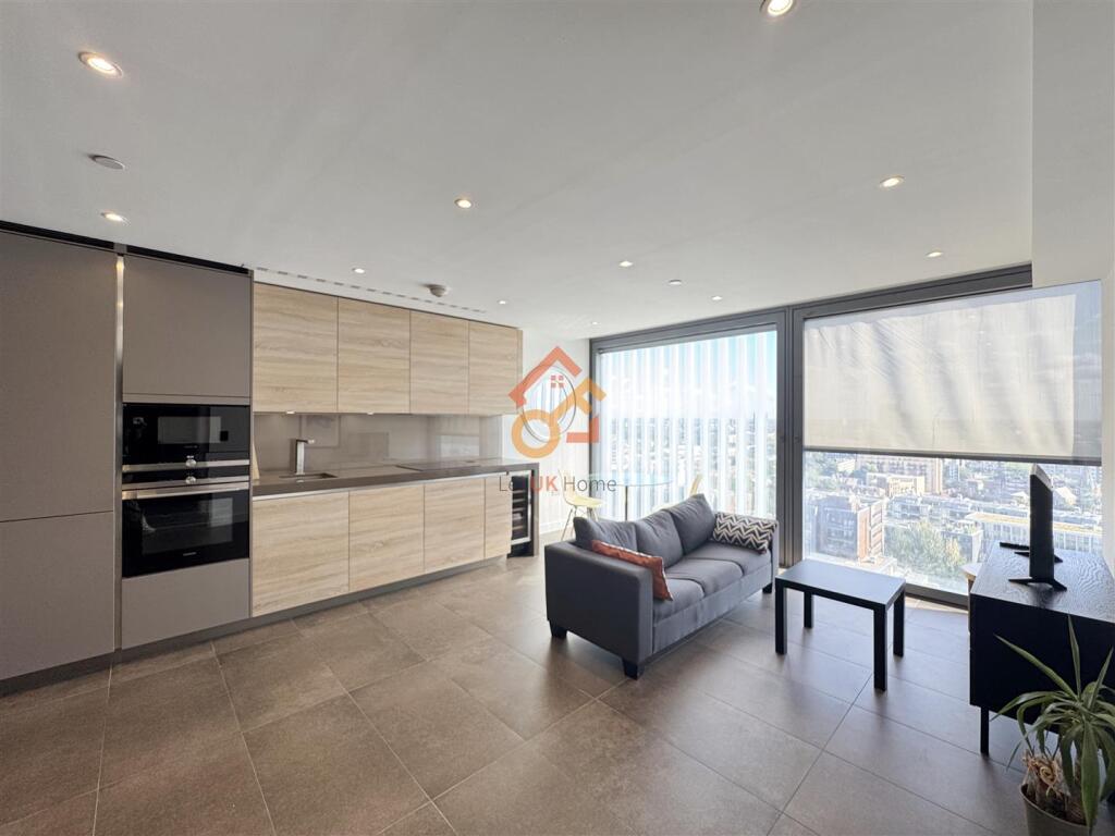 Main image of property: Chronicle Tower, 261b City Road, London EC1V