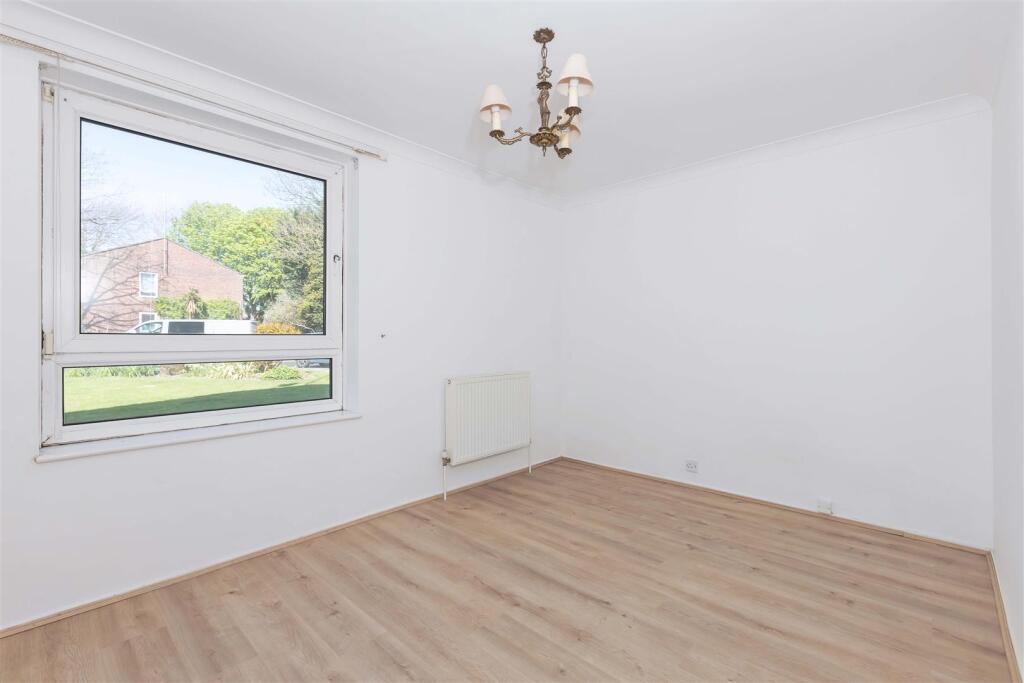 Pevensey Garden, Worthing - View 6