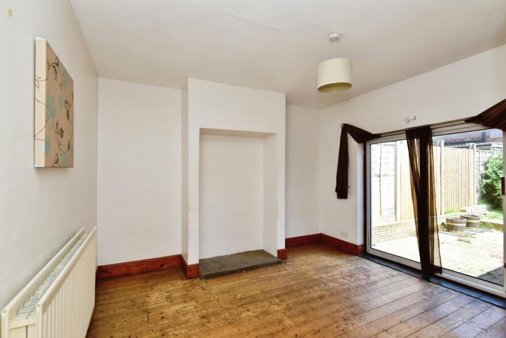 Moorfield Avenue, Biddulph, Stoke-on-Trent, Staffordshire, ST8 - Ansicht 4