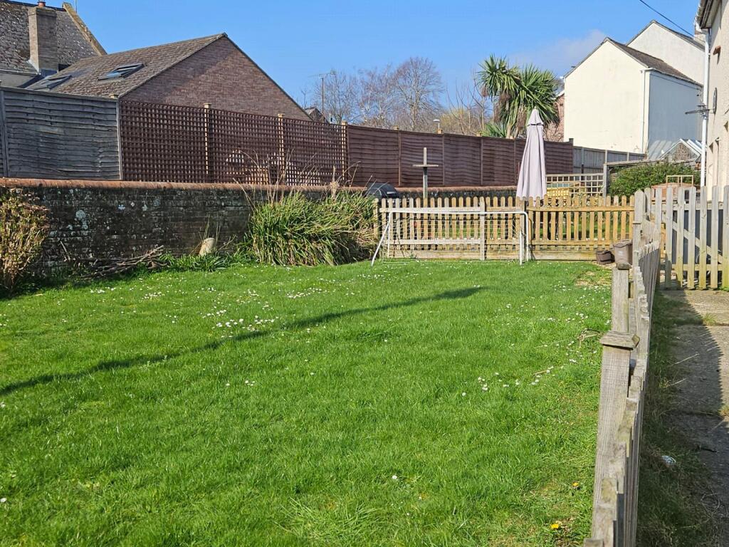 House in Bridport, Dorset - View 3