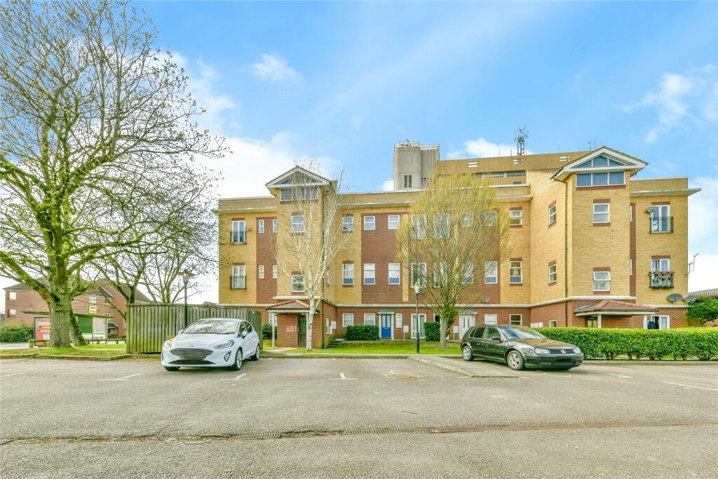 Main image of property: Bedwell Crescent, Stevenage, Hertfordshire, SG1