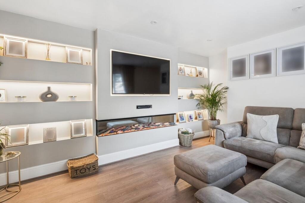 House in London - More