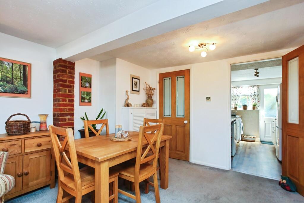 House in Tunbridge Wells, Hawkhurst - View 4
