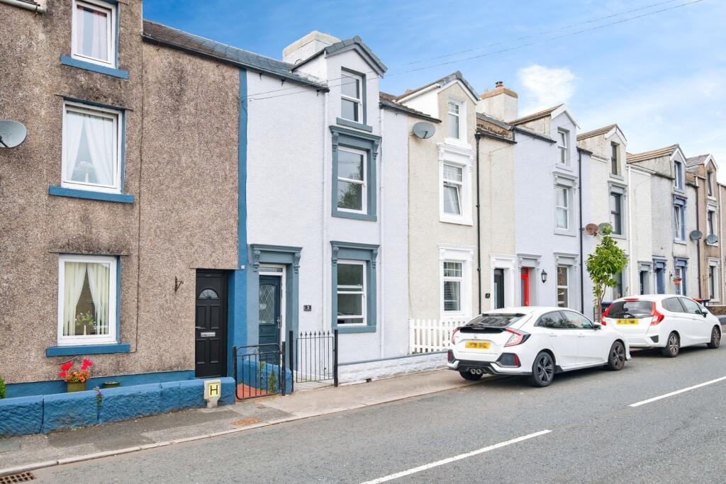 3-bed terraced on Greystone Terrace, Cleator Moor, Cumbria, CA25, £180,000