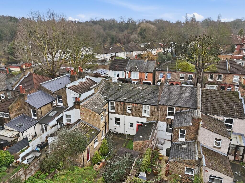 Charlton Lane, London, SE7 photo 2