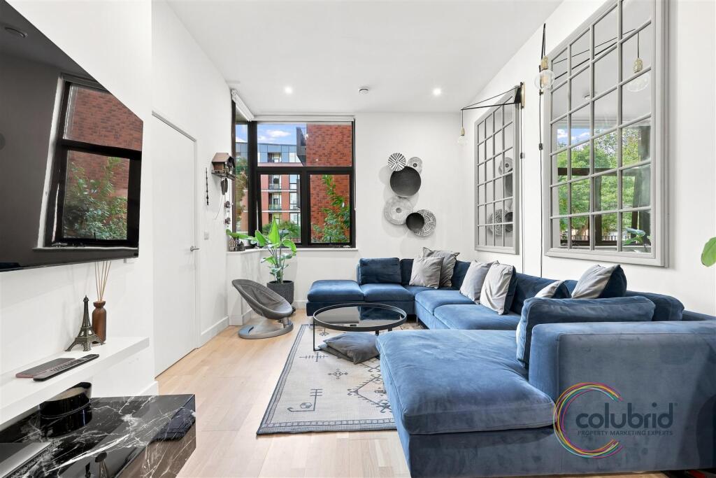 Main image of property: Burgess Springs, Chelmsford