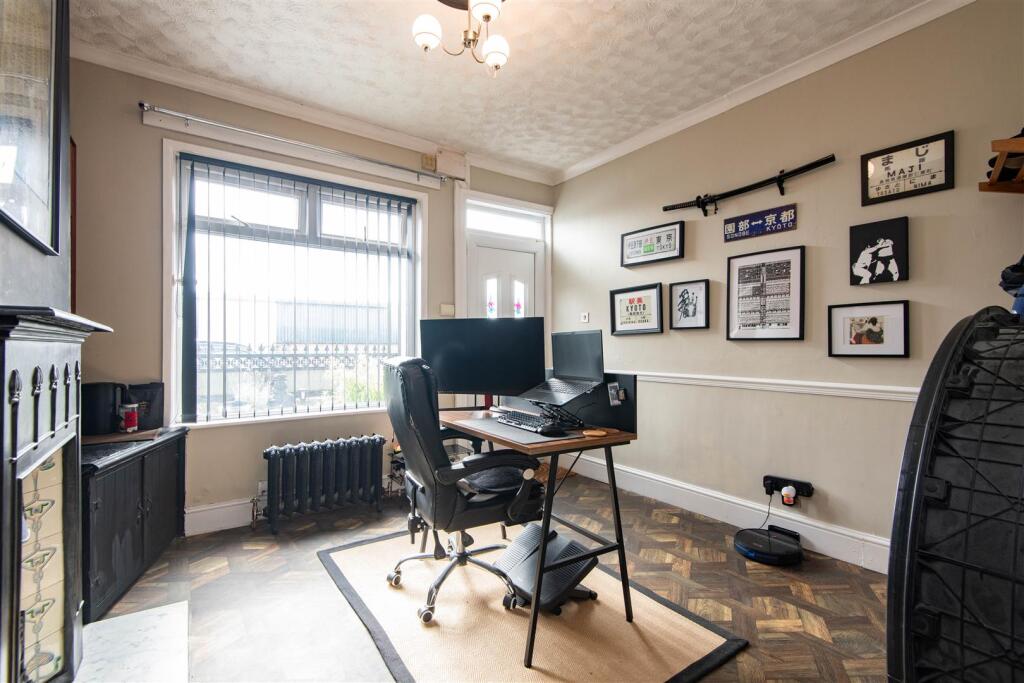 House in Bolton - View 5