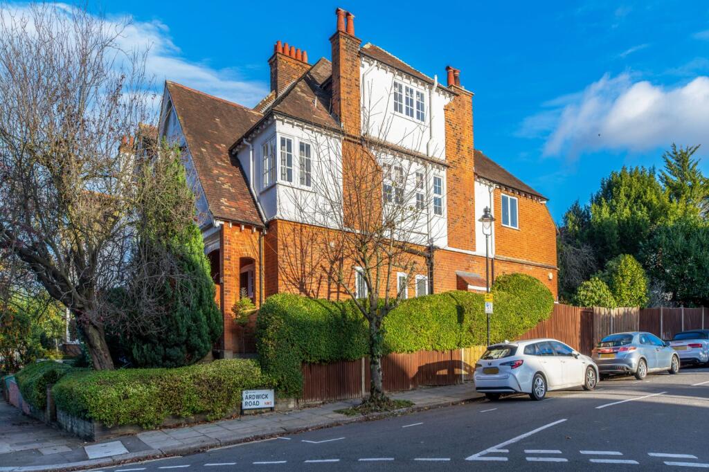 Main image of property: Burgess Hill, London