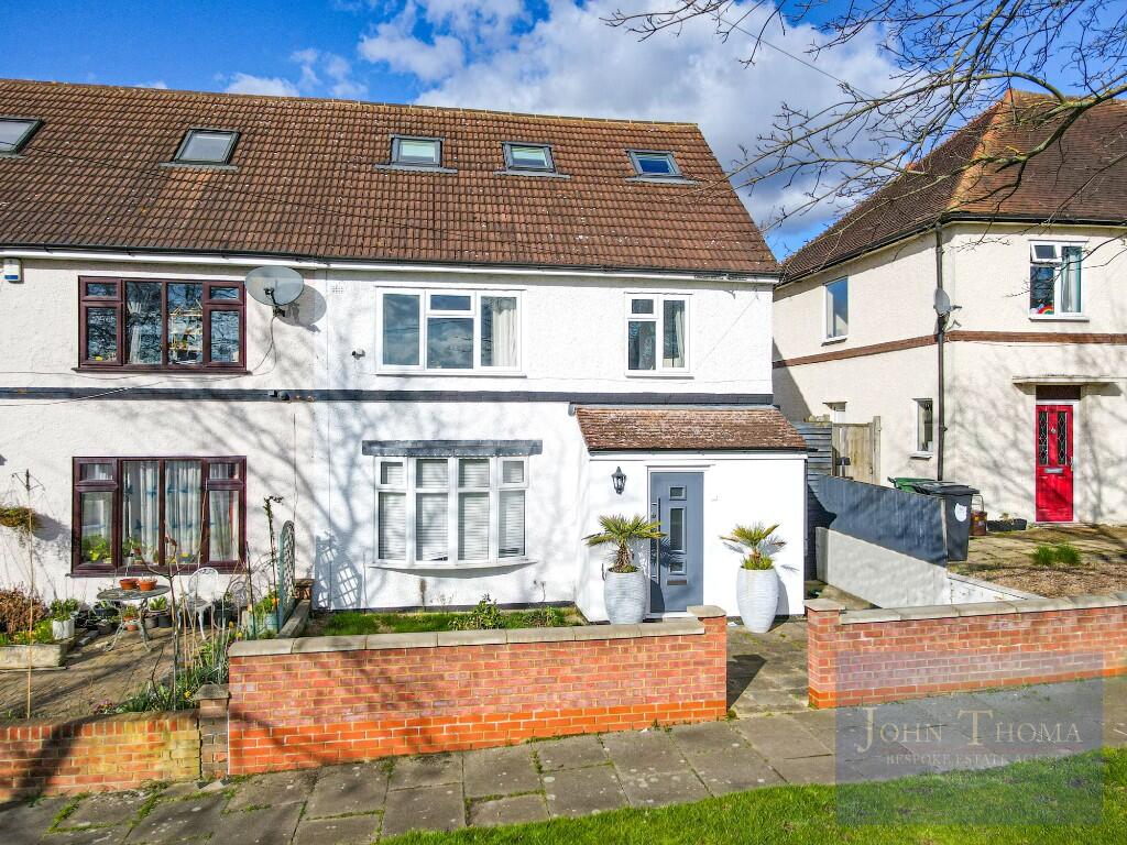 5-bed semi-detached on Simmons Lane, Chingford, London, E4, £675,000
