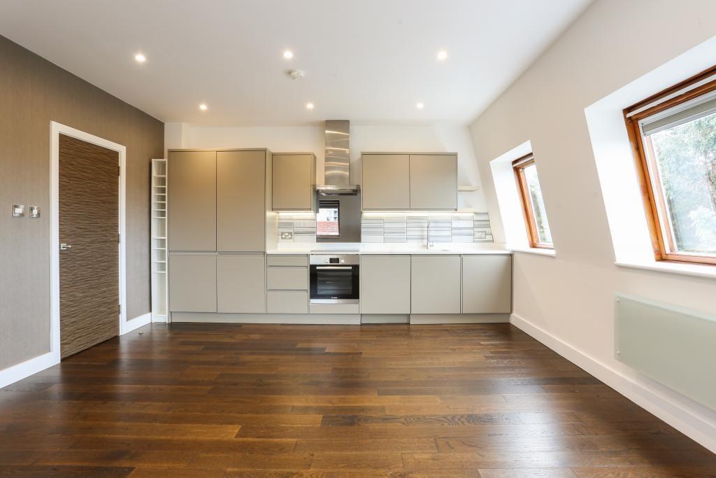 High Road, Whetstone, N20 - View 2