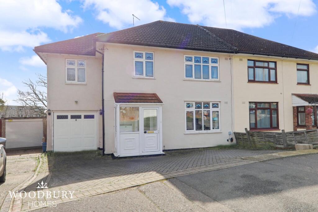 Main image of property: Chequers Road, Loughton, IG10