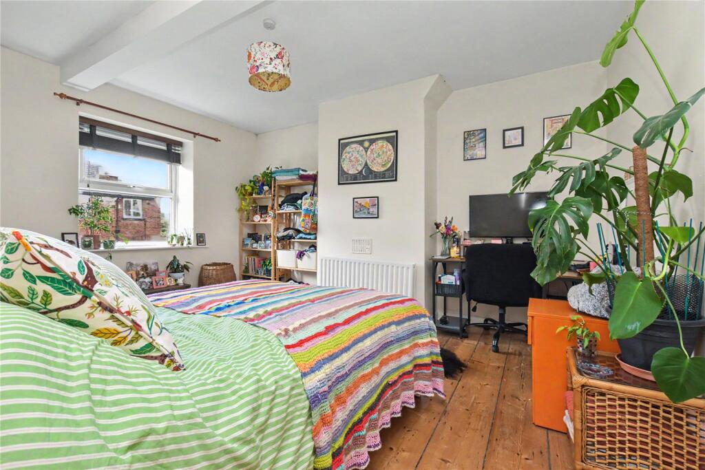 House in Leeds, Kirkstall - View 5