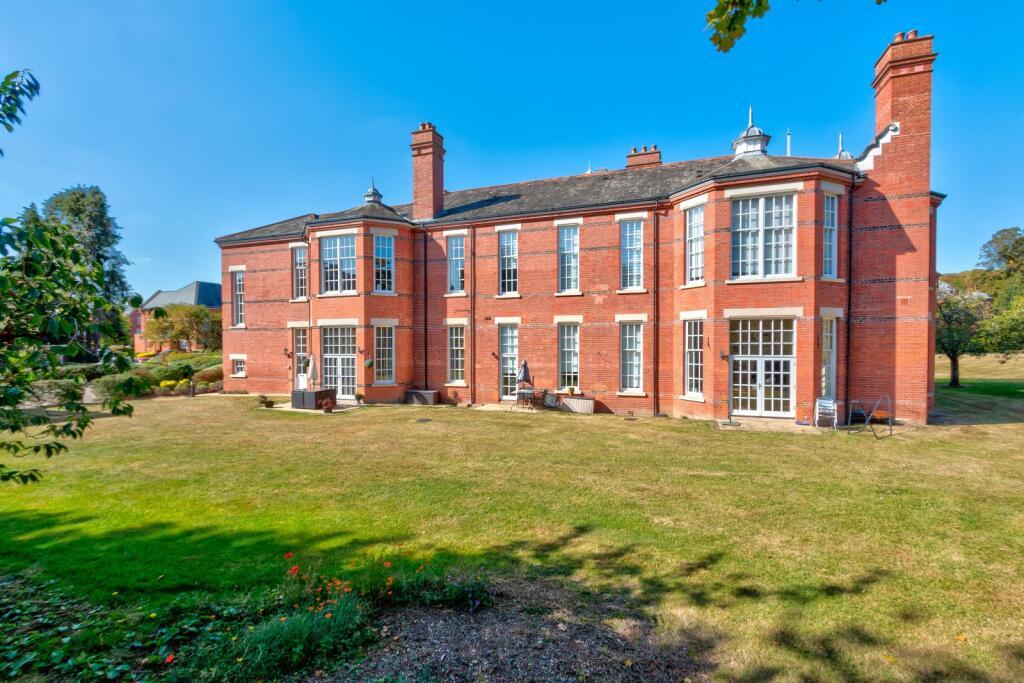 Additional image 12 of Beningfield Drive, London Colney, St. Albans