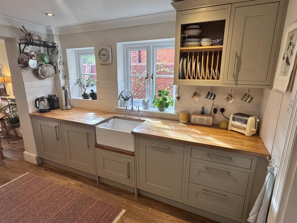 House in Reading - View 3